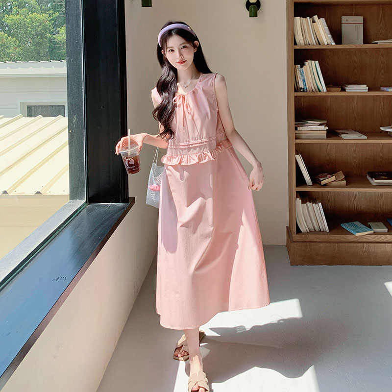 粉色法式小清新减龄俏皮连衣裙女2025年夏季新款木耳边拼接背心裙