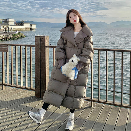 浅灰色长款过膝大被子羽绒服女2025年冬季新款90白鸭绒保暖面包服