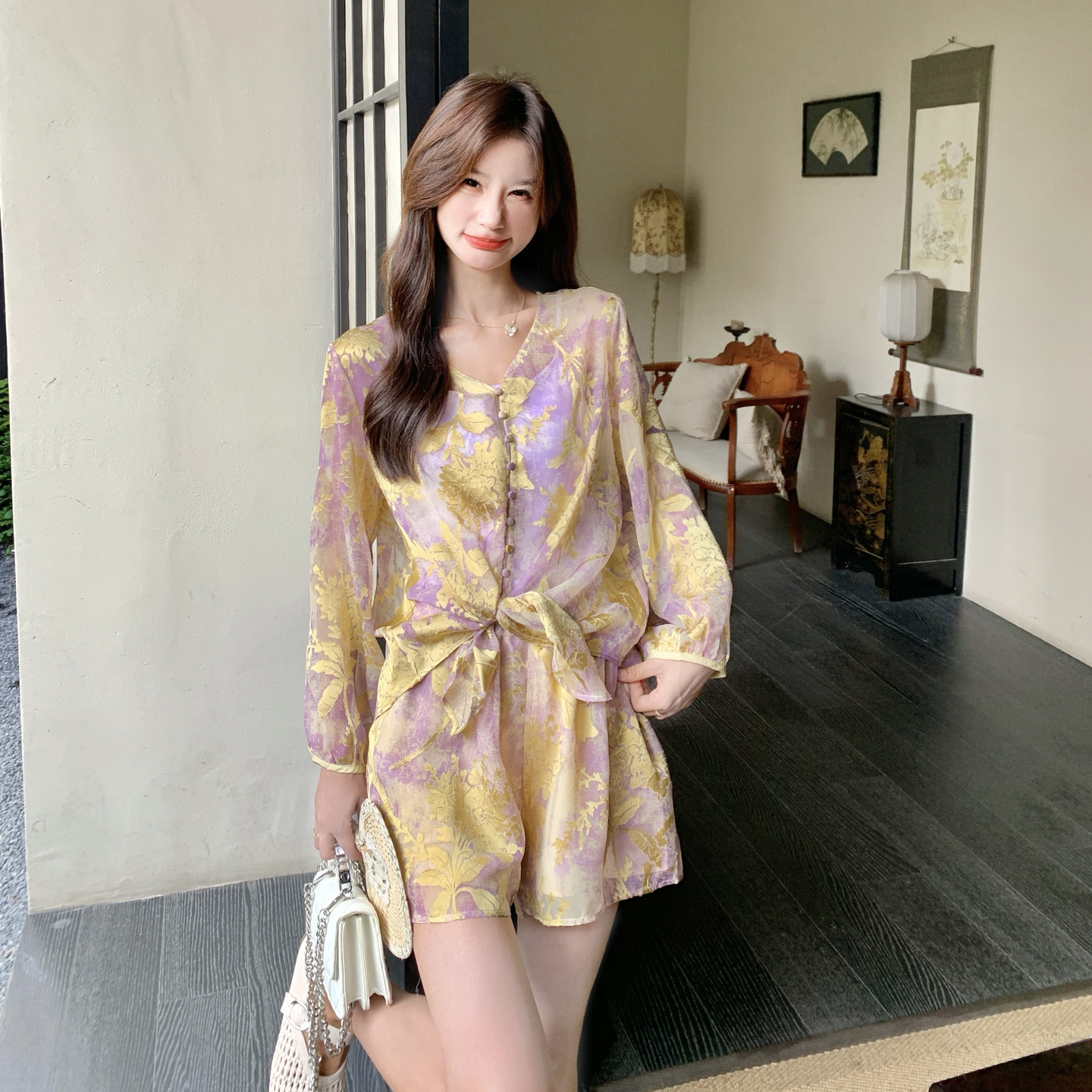 金紫色新中式轻奢高级感复古上衣套装女2025年夏季新款短裤两件套
