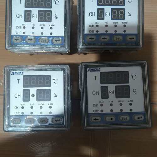 议价ACXION温控仪，型号485B，双通道温度湿度显示，带加热可维修