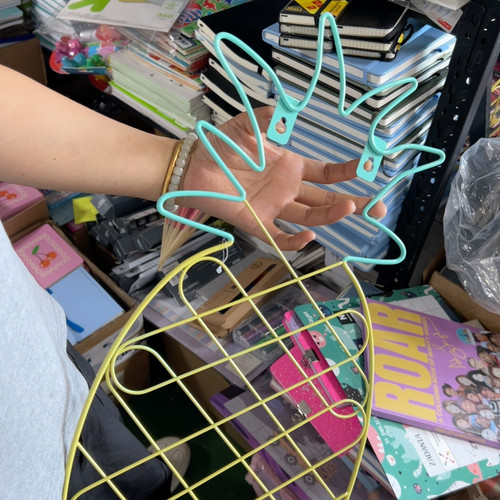 一个置物架8
