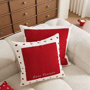 新款红色爱心抱枕简约红色新年装饰靠垫沙发靠枕平面印花枕头含芯