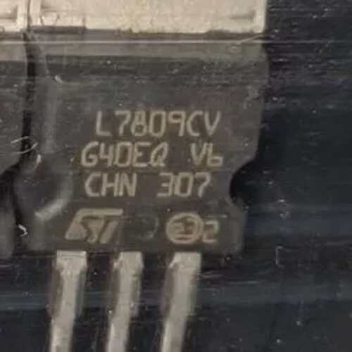 可维修-L7809CV三端稳压器，ST原装，全21只，成色还可以，-询价