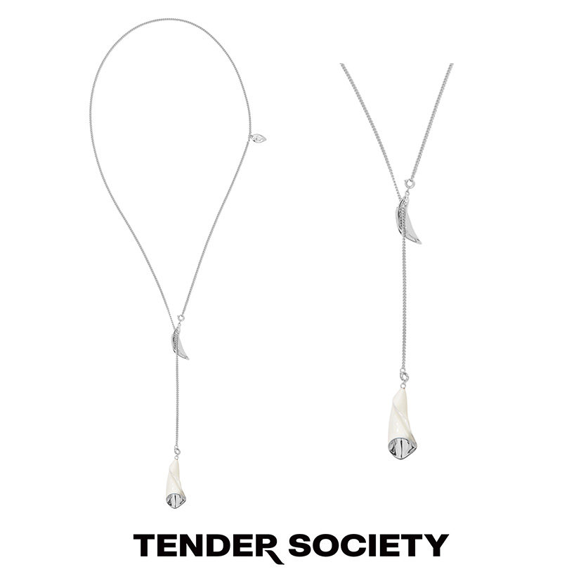Tender Society  Muse缪斯系列银色与白珐琅马蹄莲一款多戴项链