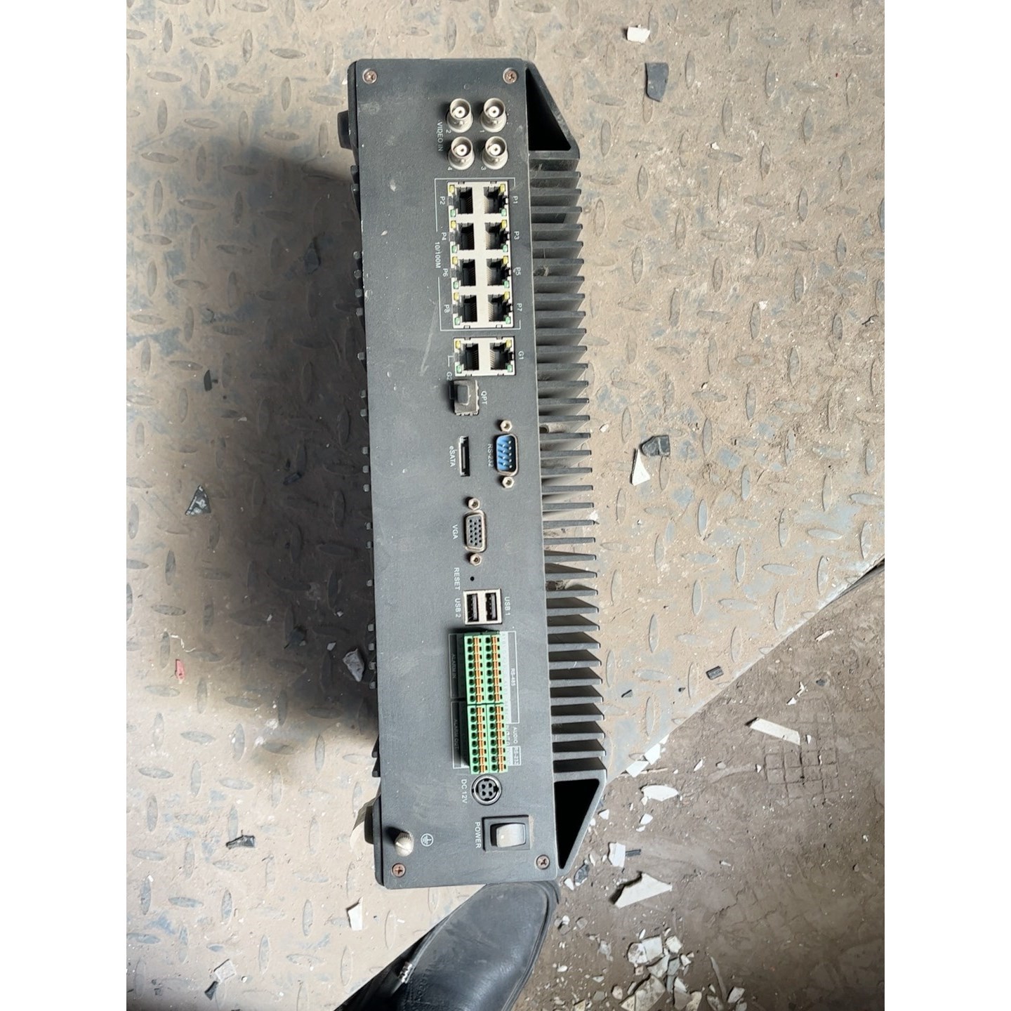 海康威视TS-5012-F 终端服务器  有四个需要的来 议价