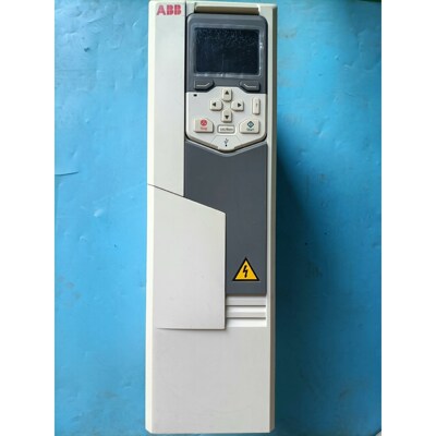 ABB变频器ACS580-01-026A-4实物拍摄成色漂亮 议价
