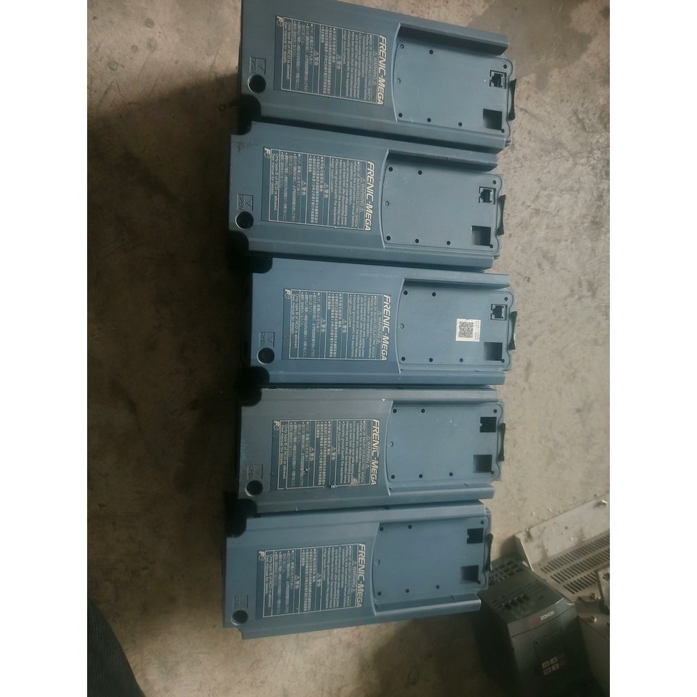 富士FRN0.75G1S-4C变频器多台功能正常成色如图 议价