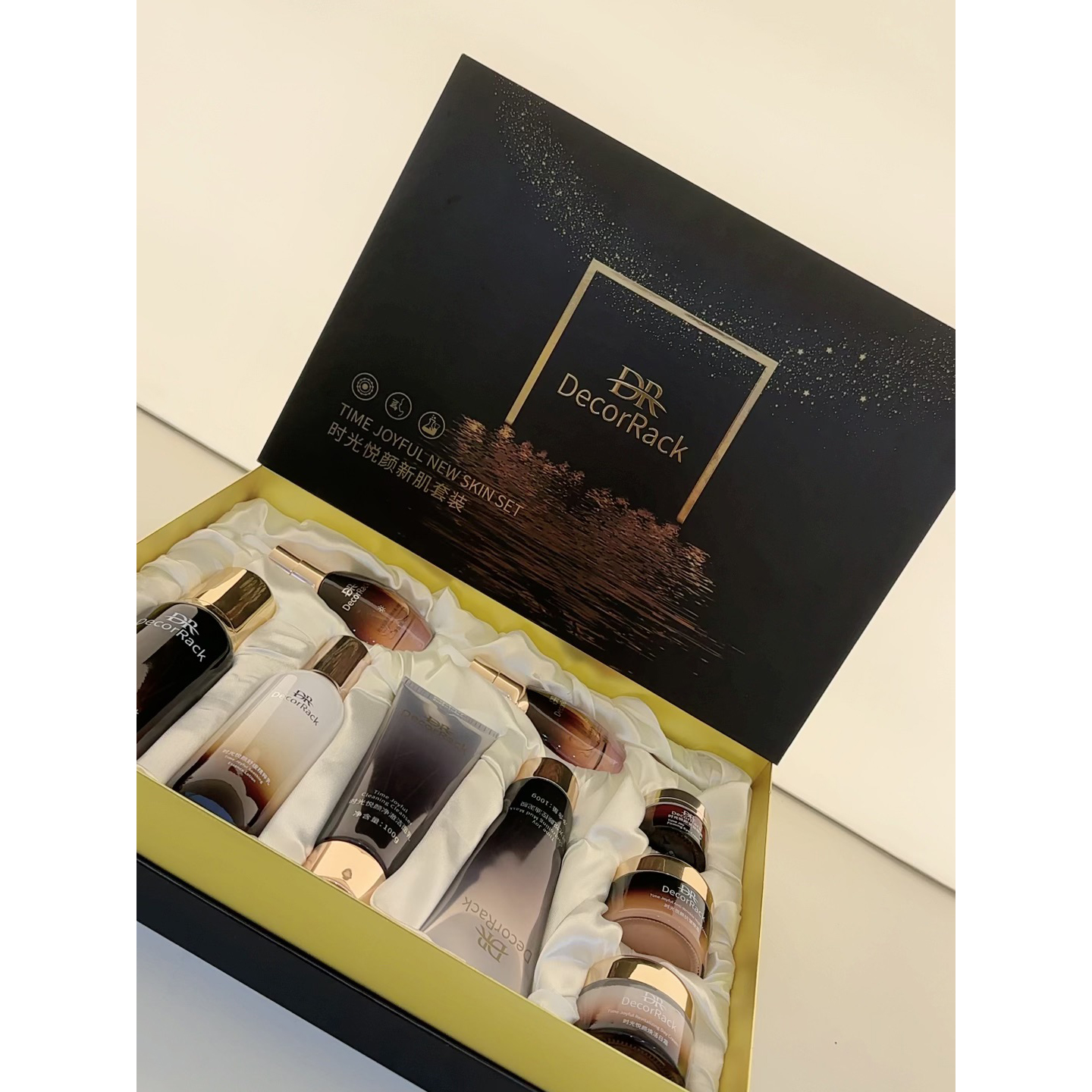 DecorRack时光悦颜新肌套盒9件套【有效期2028年】——929