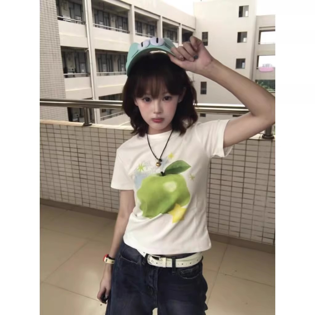 美式白色苹果印花修身短袖T恤女图片