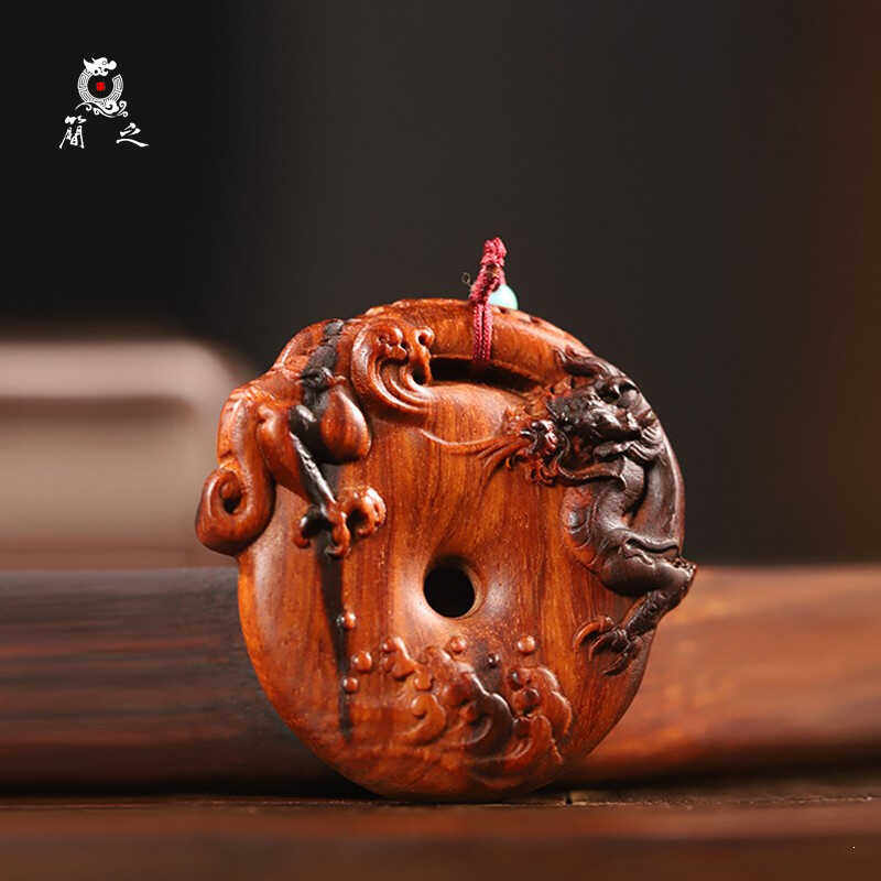 印度小叶紫檀木雕盘龙平安扣车挂包挂吊坠文玩手把件随身盘玩物件