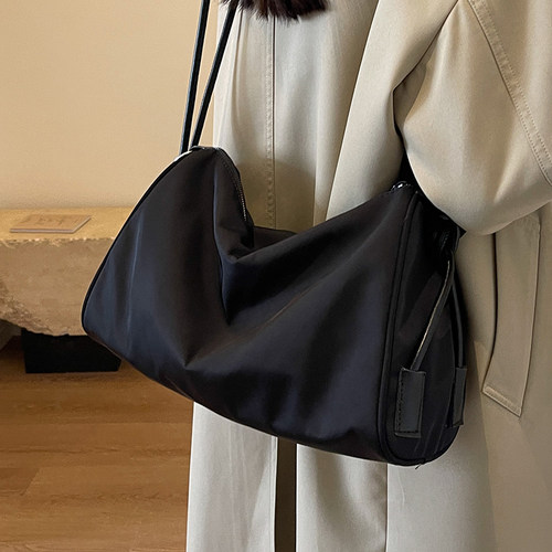 2060包袋简约大气旅行包