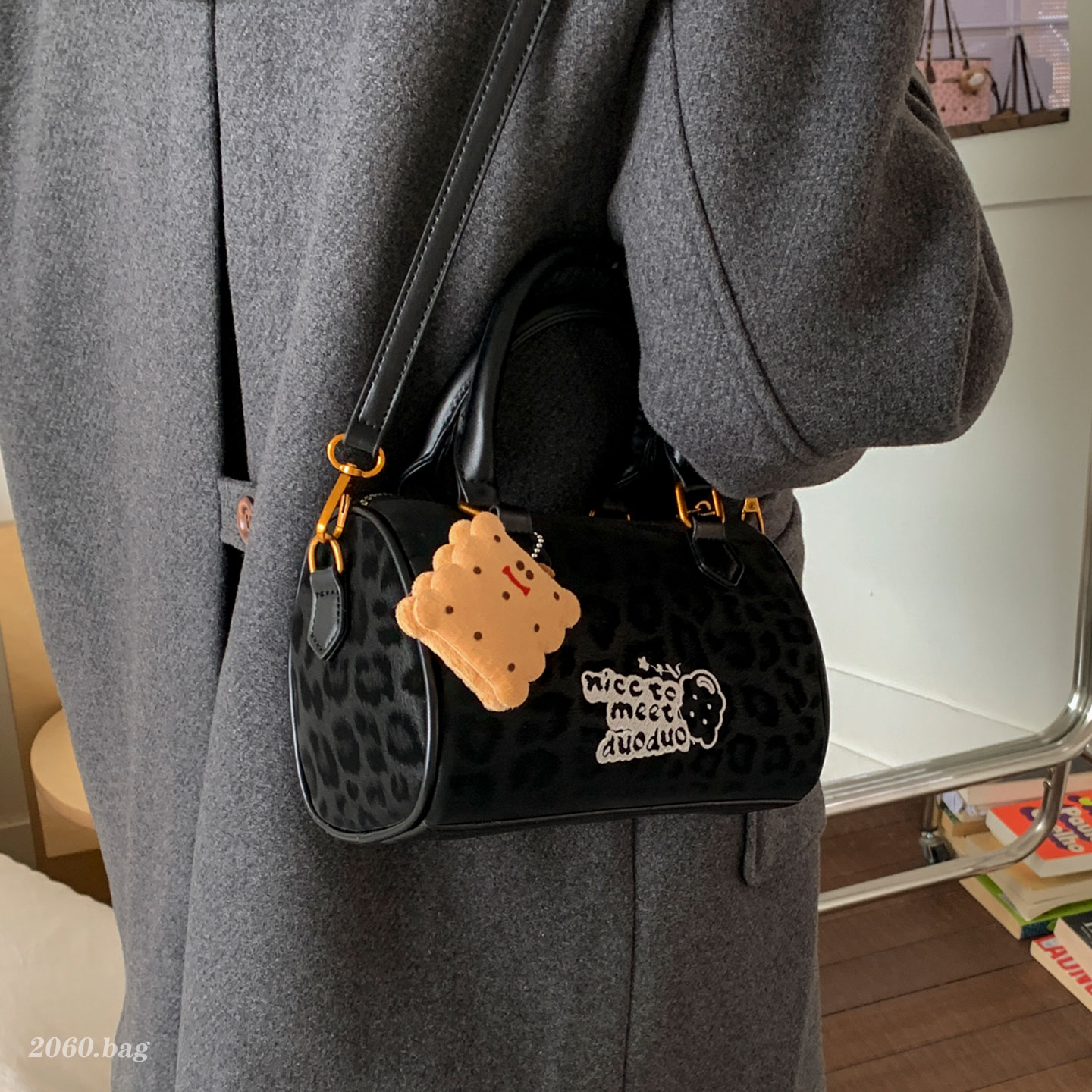 简约气质小众设计波士顿包2025女秋冬爆款女休闲时尚潮手提斜挎包