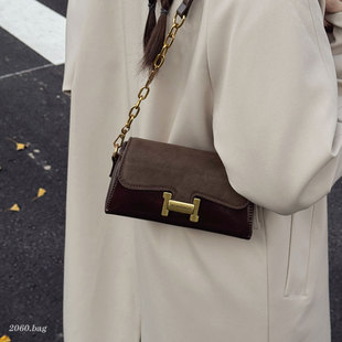 超火小众轻奢豹纹小方包2025新款 百搭通勤链条磨砂单肩斜跨包包