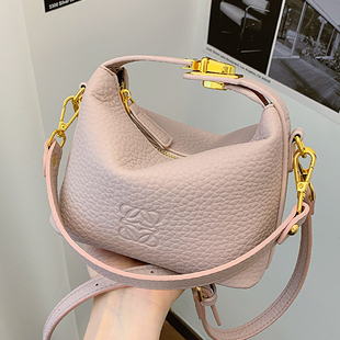 简约百搭水桶包小众高级感潮流斜挎包 新款 手提时尚 包包女2025夏季