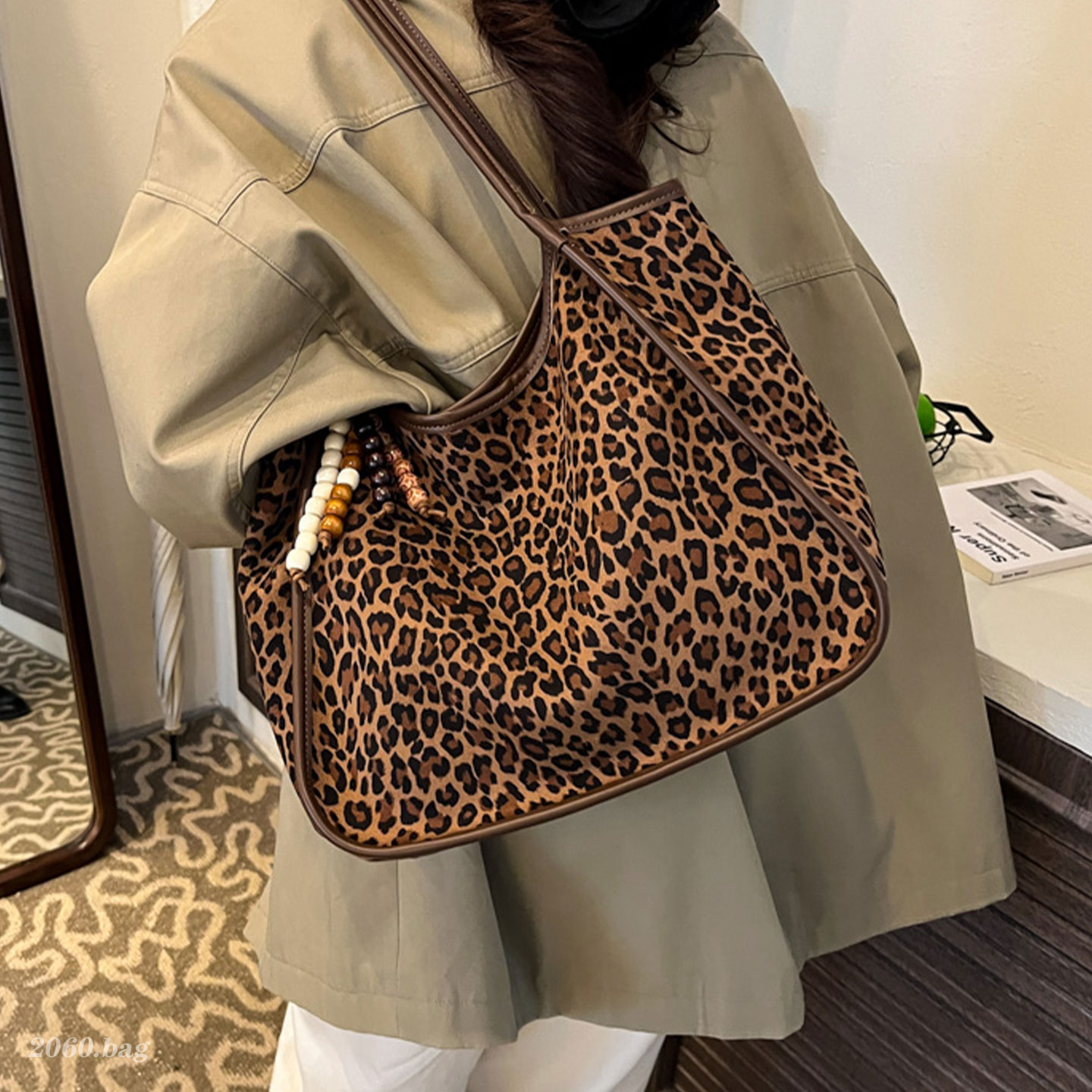 洋气时尚精致百搭休闲气质单肩手提豹纹通勤2025秋季女式托特包