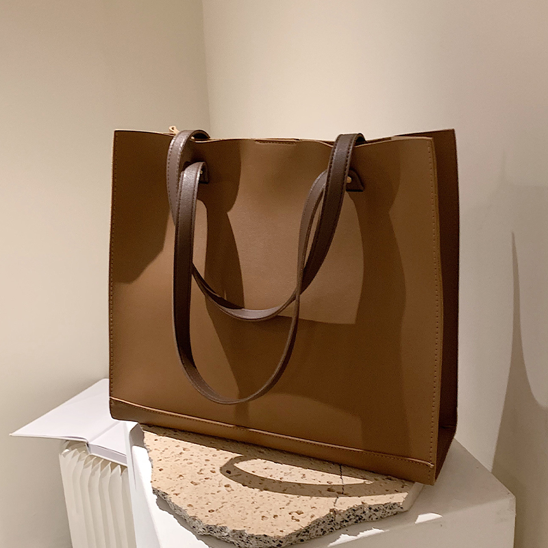 复古大容量新款潮小众设计托特包