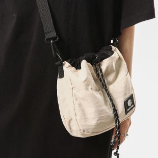 休闲时尚 新款 单肩包小众简约百搭斜挎包 潮流帆布包女2025夏季 韩版