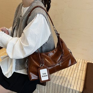 百搭气质休闲轻便斜挎包 腋下包女式 复古时尚 潮单肩包2025新款