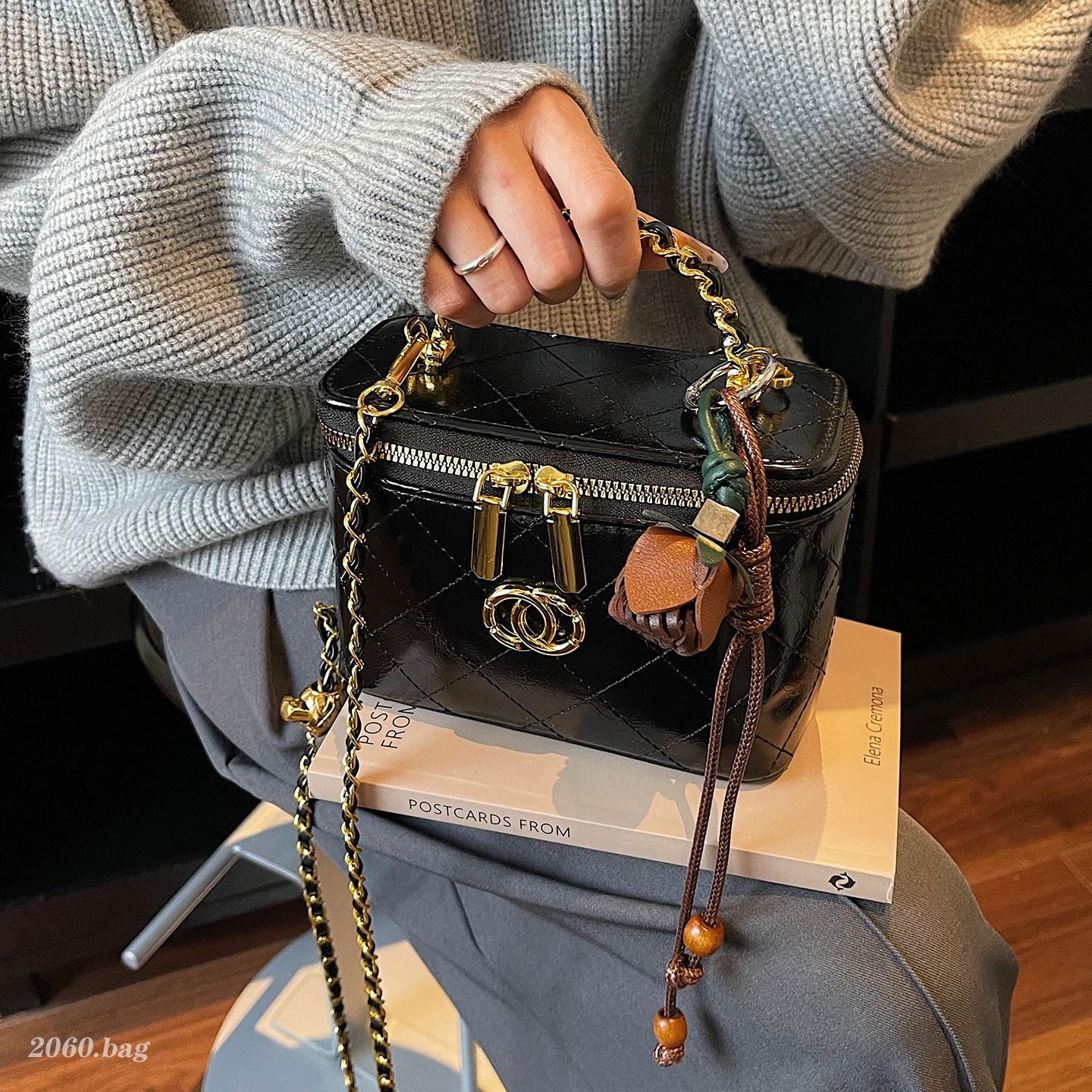 小香风菱格链条水桶包女2025新款单肩斜挎包精致高级感冬小众设计