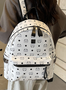 复古时尚双肩包女韩版潮流百搭卡通动漫学生包2025小众设计通勤包