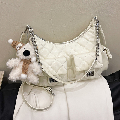 小香风菱格链条饺子包