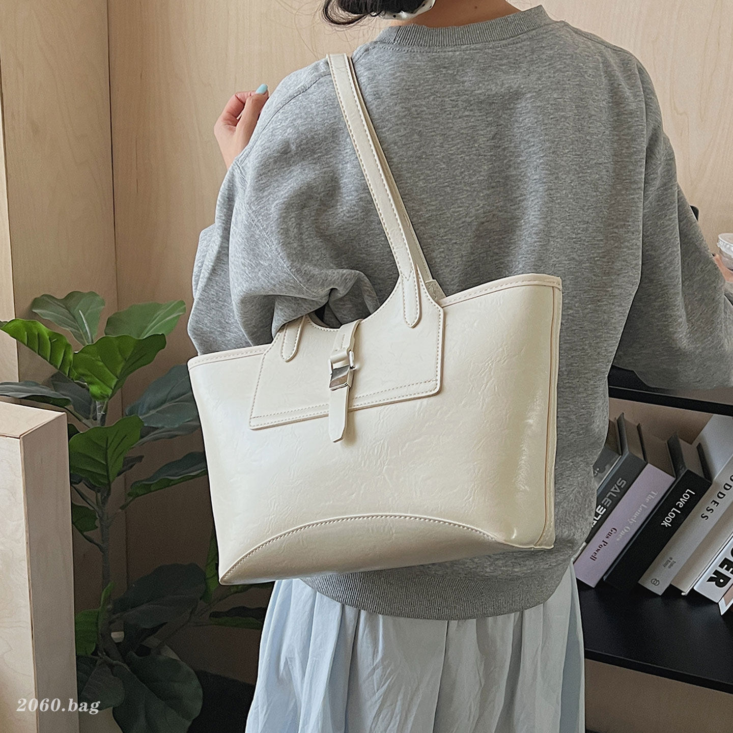 高级感复古油蜡皮大容量托特包2026新款女式爆款通勤休闲单肩包包,箱包皮具/热销女包/男包,托特包,淘宝优惠券,粉丝福利购,淘宝优惠卷