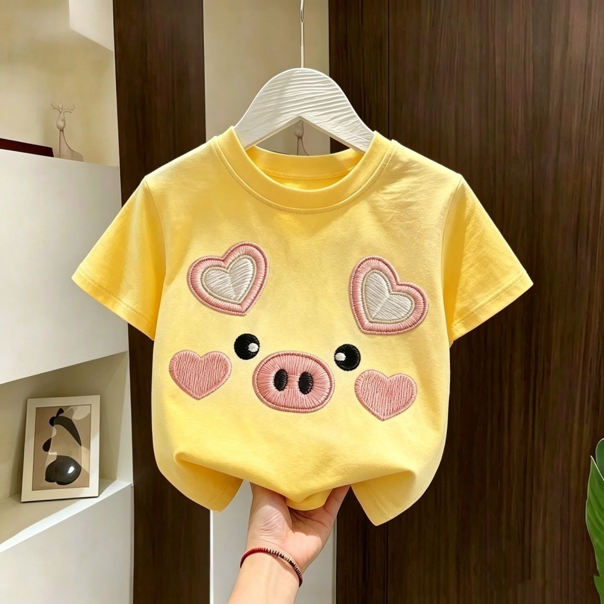 夏季女童短袖小猪印花T恤图片