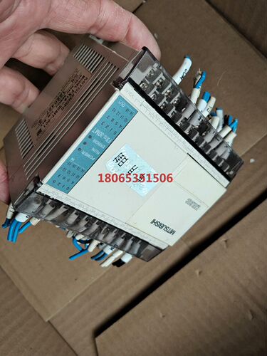 FX1s-30MT-001 三菱pLc  一个成色好实拍看