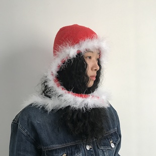 Q三环路火鸡毛吊坠帽子2023新款冬季围巾一体帽护耳可爱帽子女款