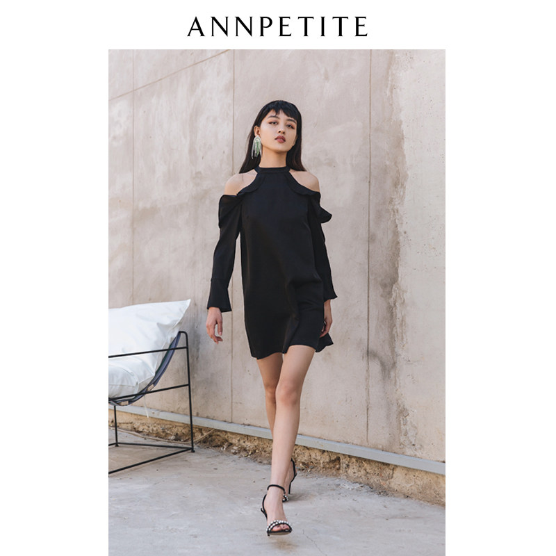 ANNPETITE 小个子女生 黑色 真丝 露肩连衣裙