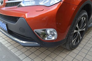 rav4前后保险杠大灯尾灯装饰亮条