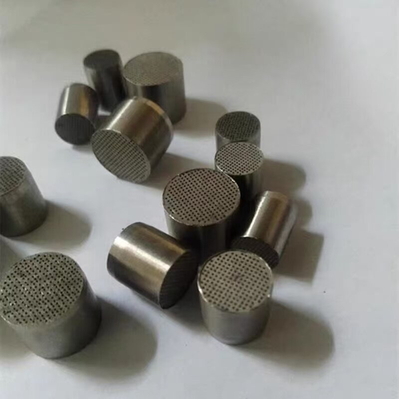 0.3mm低压不锈钢蜂窝排气塞