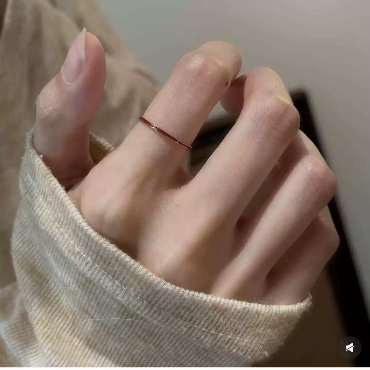 极细红色滴油戒指玫瑰金小众显白指环细简约细圈不掉色高级感
