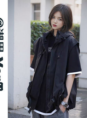 日系连帽背心马甲工装男女立体口袋少年感户外机能风马夹穿搭外套