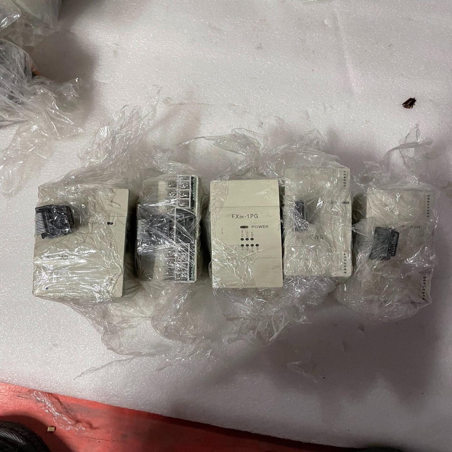 议价品～三菱plc模块 FX2N-16EYR FX2N-1PG FX询价