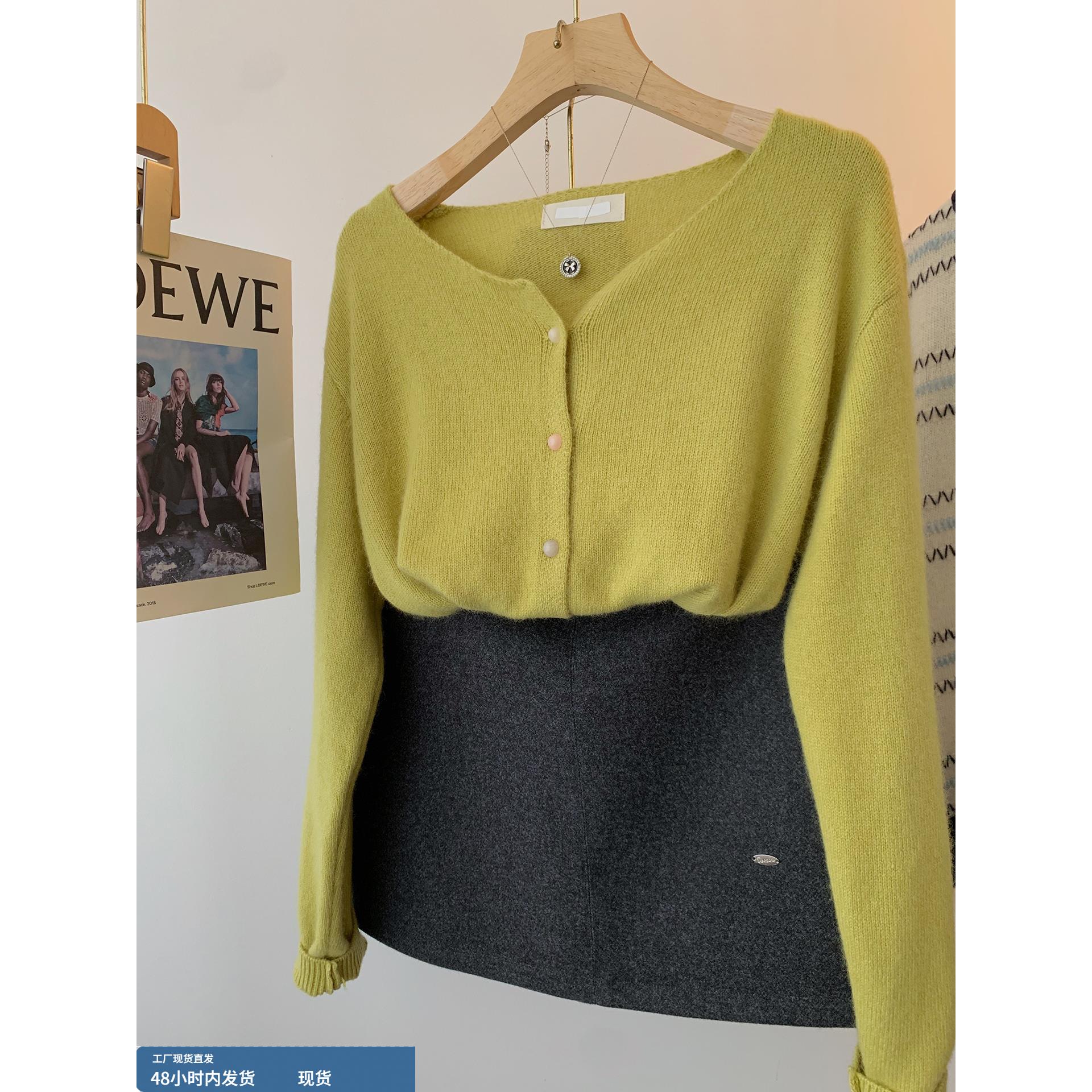 黄绿色宽松圆领长袖羊毛针织开衫女秋冬薄2025新款小个子短款外套