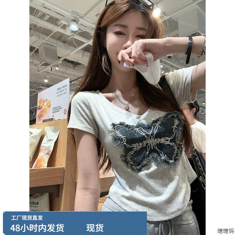 v领蝴蝶贴布短袖t恤女修身不规则短款正肩辣妹夏日韩系漂亮小上衣