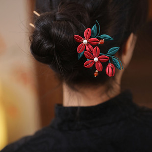 女士u型发簪中式结婚花朵头钗簪子红色缠花婚礼发钗秋冬头饰秀禾