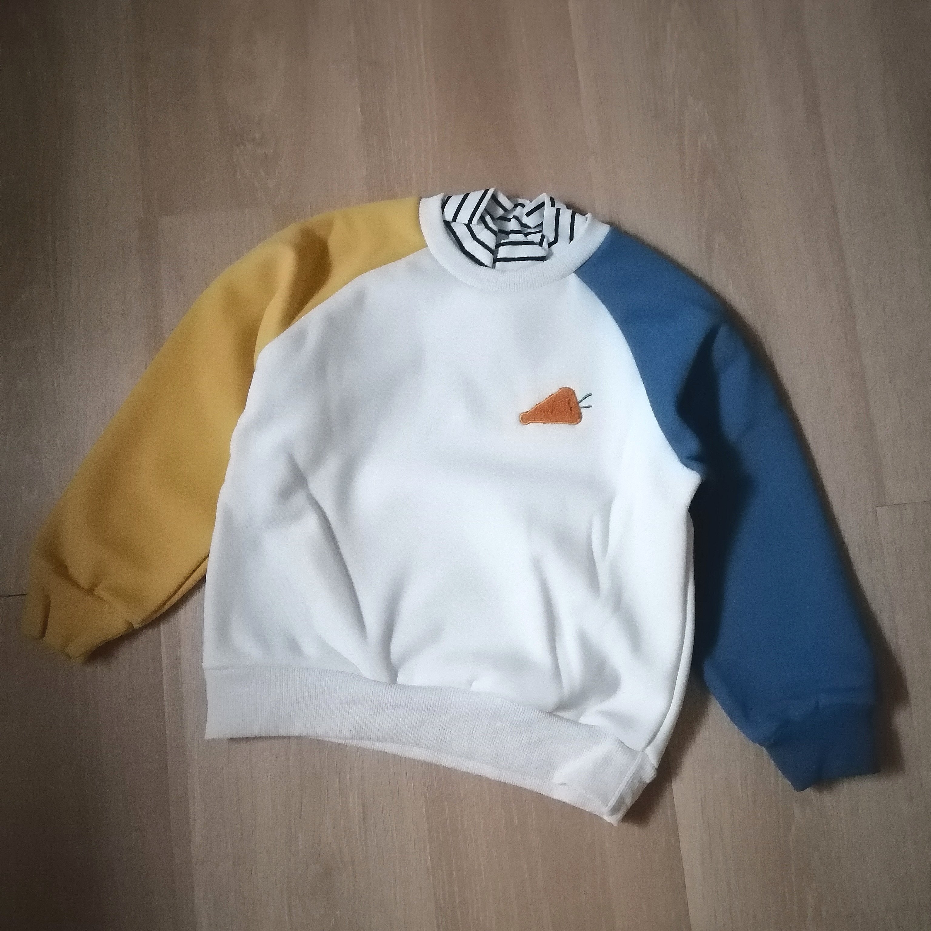 包邮样品孤品130码男童装冬季加绒衫卫衣原丹中高领拼色保暖上衣,童装/婴儿装/亲子装,卫衣/绒衫,淘宝优惠券,粉丝福利购,淘宝优惠卷