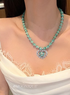 波西米亚民族风绿色串珠爱心项链女时尚高级设计感锁骨链星星颈链