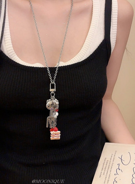 甜酷可爱kt猫叉子蛋糕吊坠长款项链女配饰小众设计感个性毛衣链潮