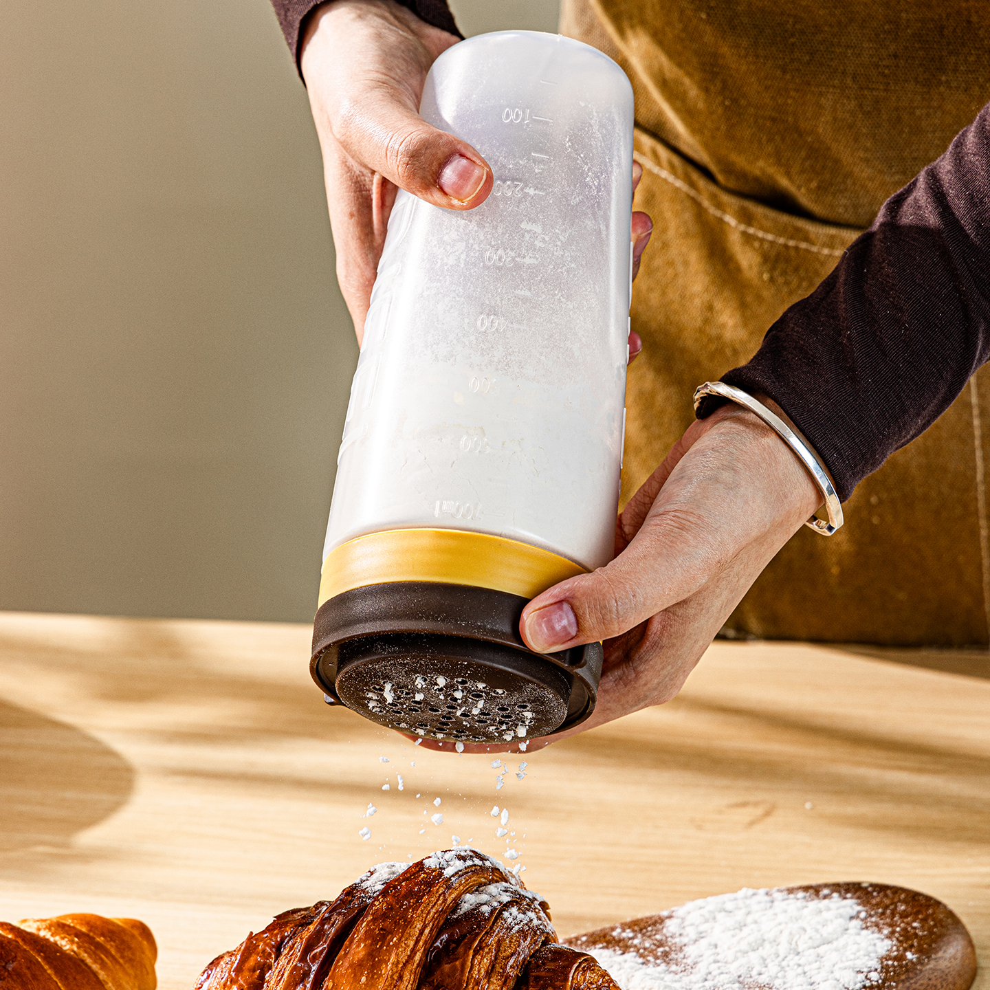 淀粉撒粉罐储存收纳盒面粉生粉