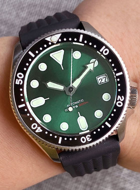 skx013 37mm3.8潜水机械腕表男士手表NH35机芯蓝宝石陶瓷圈