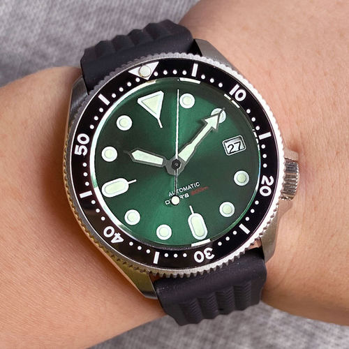 skx013 37mm3.8潜水机械腕表男士手表NH35机芯蓝宝石陶瓷圈