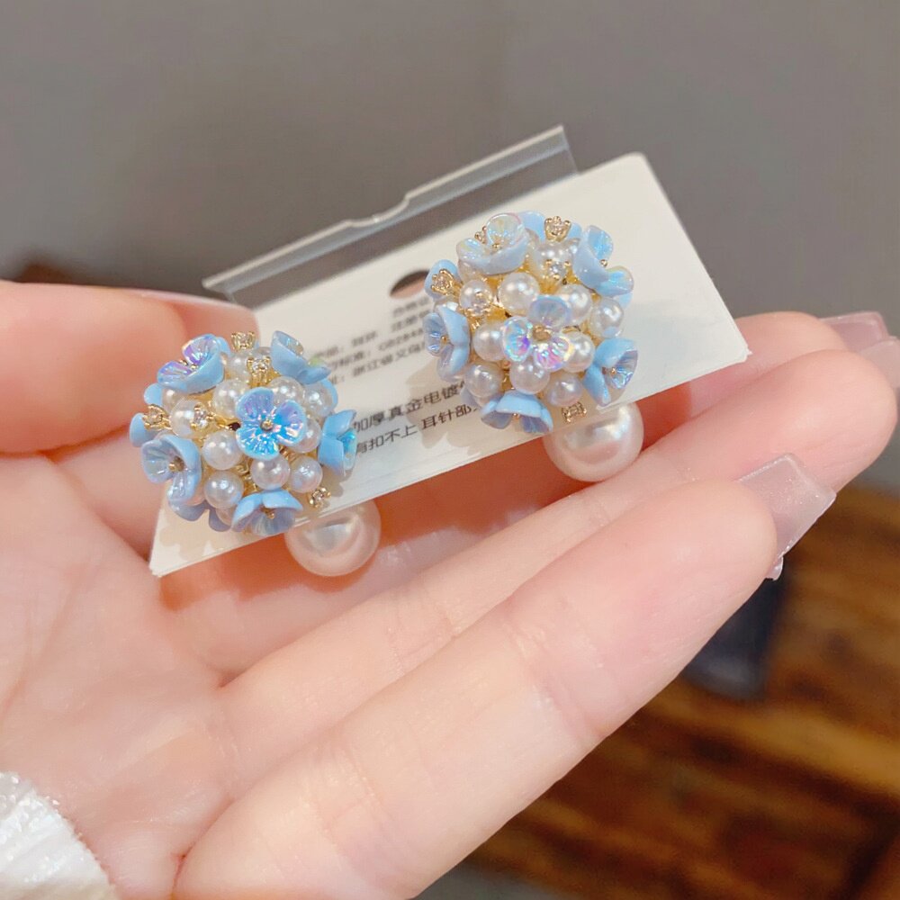 法式轻奢时尚甜美百搭珍珠两戴花瓣球球耳环气质简约设计感耳饰品