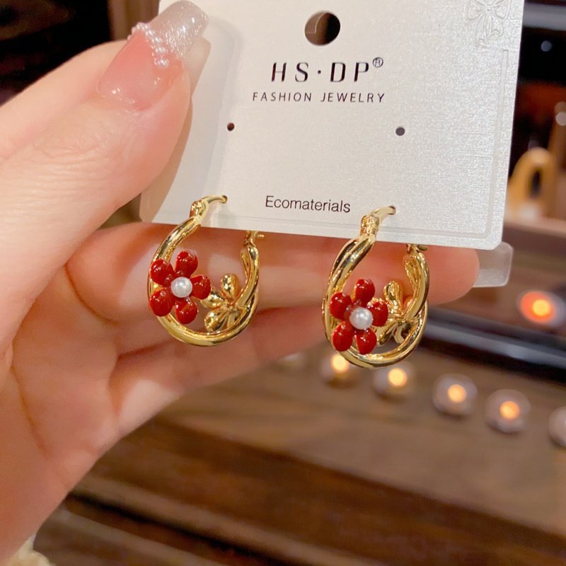 欧美复古独特红色花瓣耳扣女款