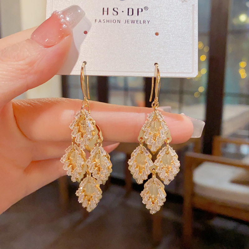 法式轻奢微镶锆石树叶长款耳钉