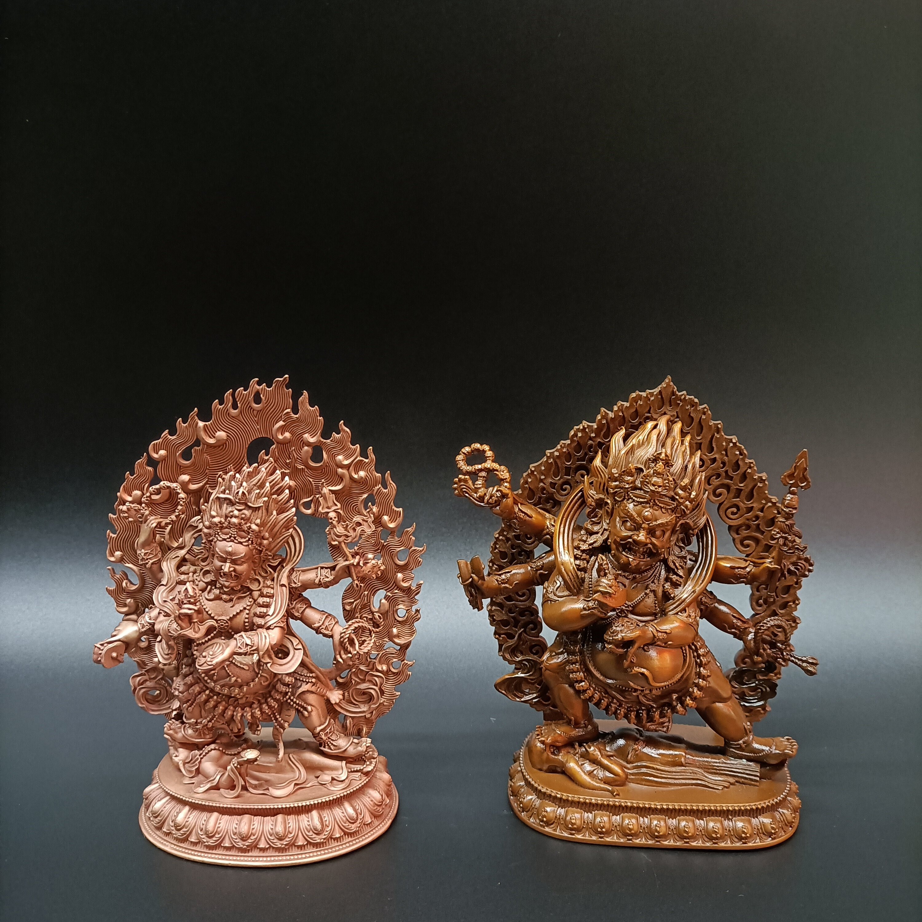纯铜六臂玛哈嘎拉护法摆件