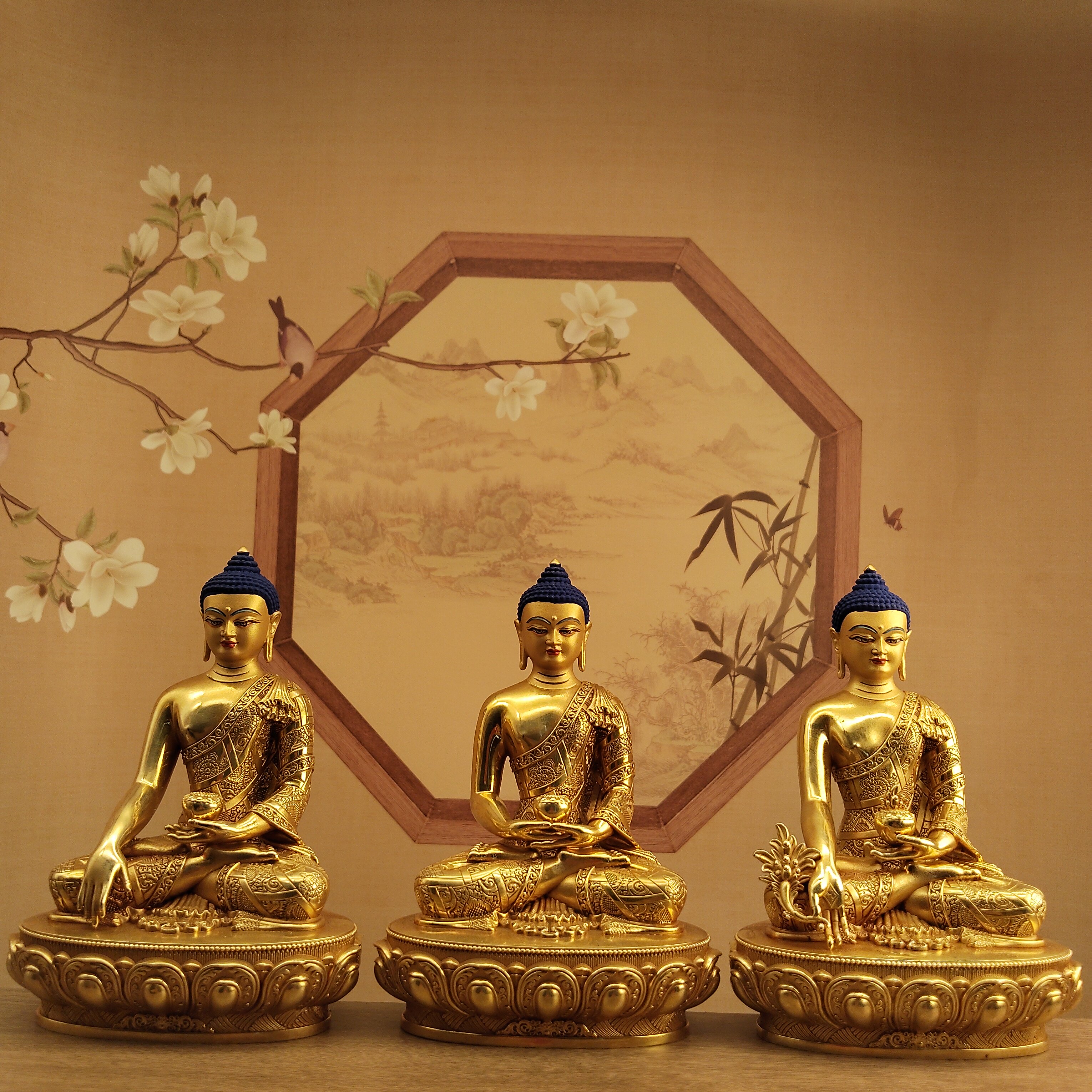 尼泊尔工艺黄铜画脸三寸释迦牟尼阿弥陀佛药师佛像家居摆件三宝佛