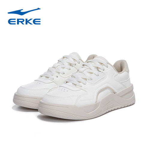 鸿星尔克春季女子休闲轻便板鞋